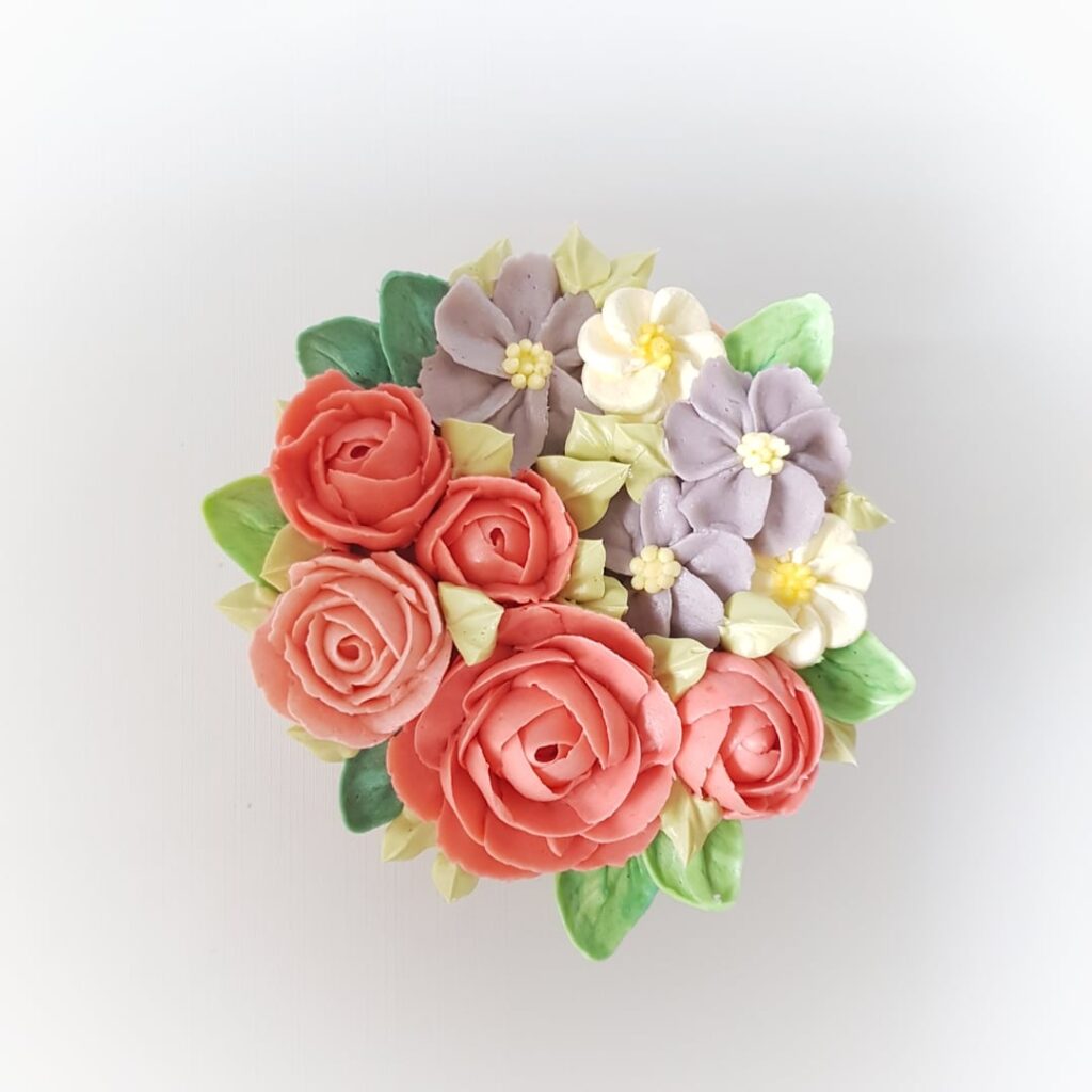 Custom floral buttercream cakes in Adelaide